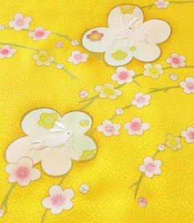 画像: 七五三正絹うさぎ刺繍金彩しごき 黄色